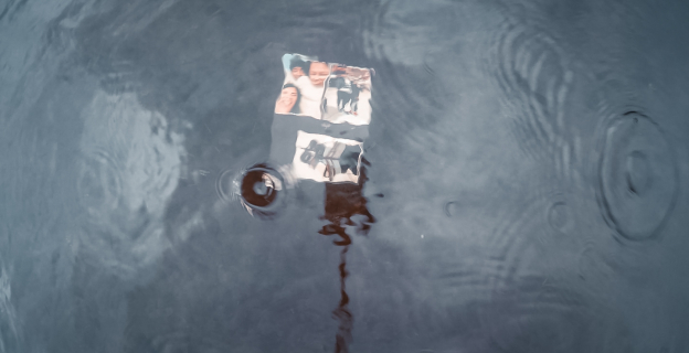 Ofrenda en la laguna