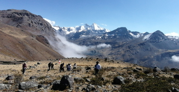 Regresando de realizar el ritual para el Dios del Agua