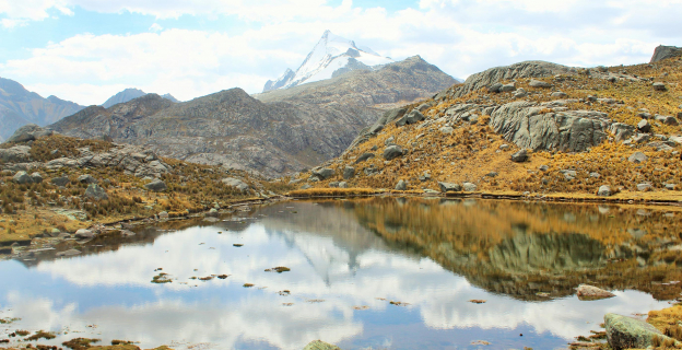 Laguna Espejo del Pariacaca
